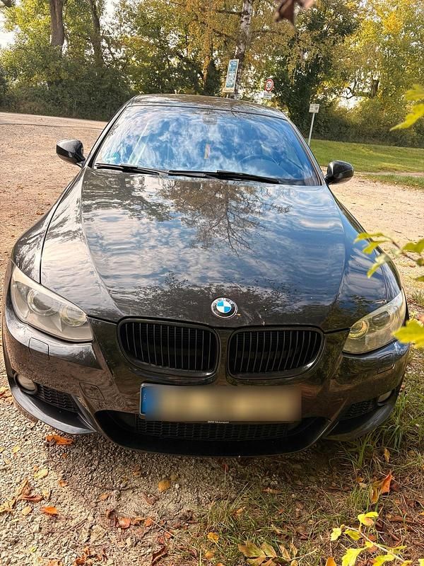 Schwarz Gebraucht 2012 BMW 335 Coupé | 18.250 € - Bild 1/4