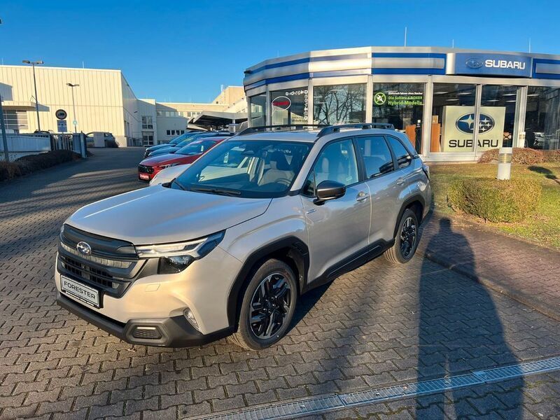 Gold Neu 2025 Subaru Forester Exclusive+ SUV | 42.590 € (Fairer Preis) - Bild 1/4