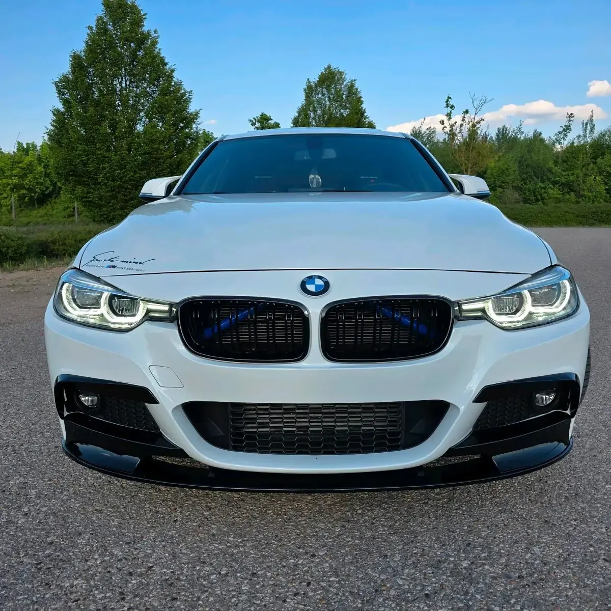 Gebraucht BMW 320 M Sport 190 PS (139 kW) 2015 Weiß Limousine
