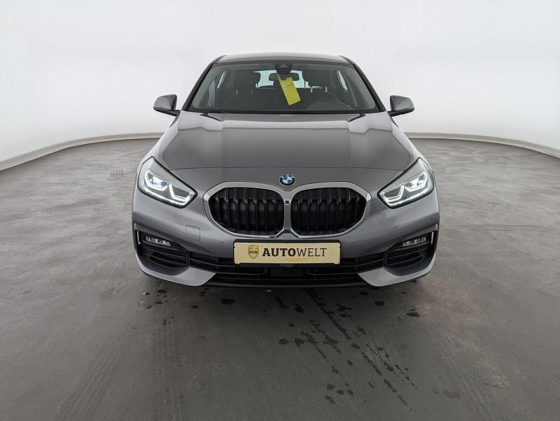 Gebraucht BMW 116 Advantage 116 PS (85 kW) 2022 Grau Kleinwagen