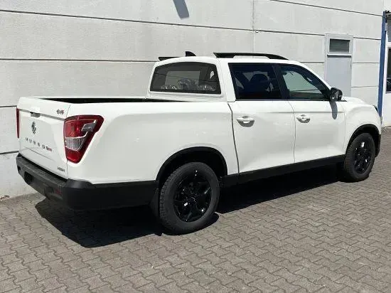 Gebraucht KGM Musso 203 PS (149 kW) 2026 Grand white waa Pickup