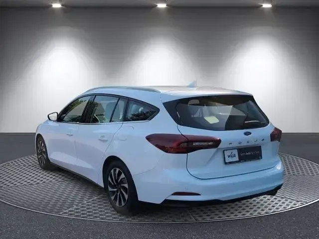 Gebraucht Ford Focus Titanium 116 PS (85 kW) 2024 Weiss Kombi