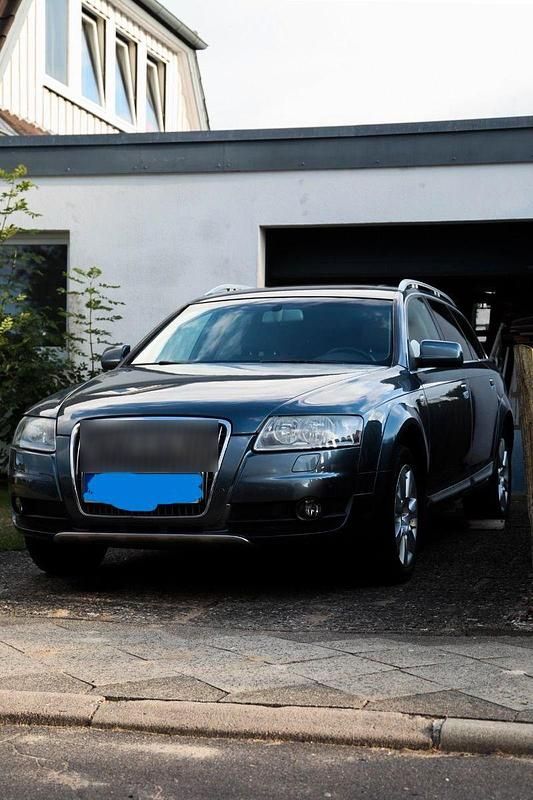 Grau Gebraucht 2006 Audi A6 Allroad Kombi | 6.500 € (Guter Preis) - Bild 1/4