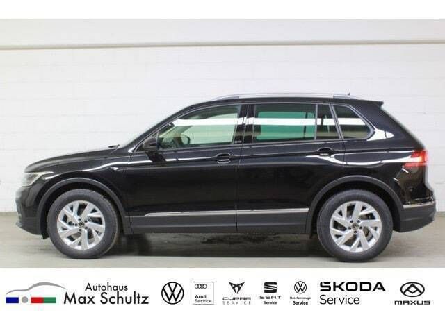 Gebraucht VW Tiguan Active 150 PS (110 kW) 2023 Schwarz SUV