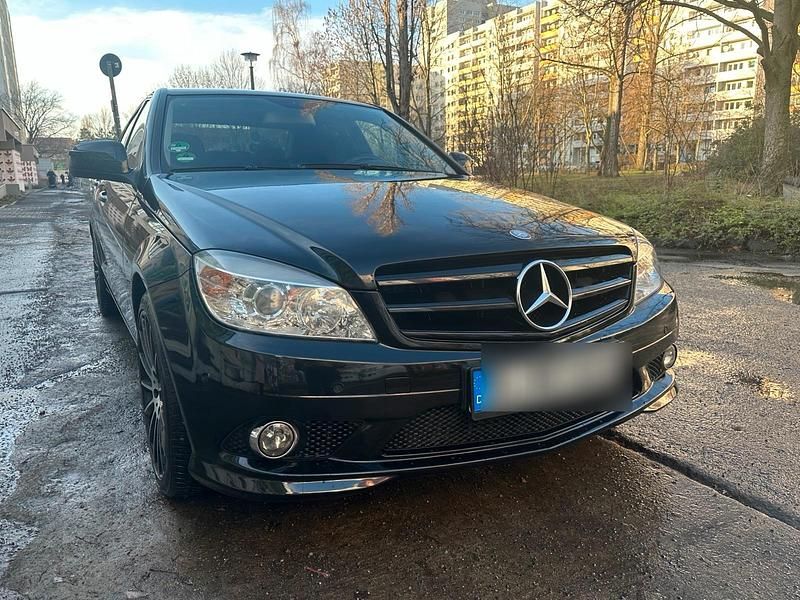 Gebraucht Mercedes C200 184 PS (135 kW) 2008 Schwarz Limousine