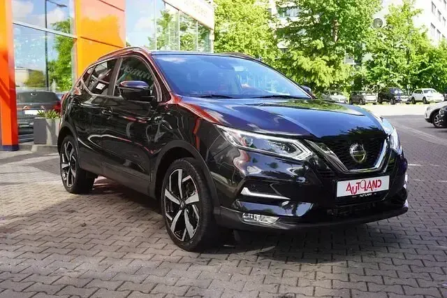 Gebraucht Nissan Qashqai 360º 116 PS (85 kW) 2018 Schwarz SUV