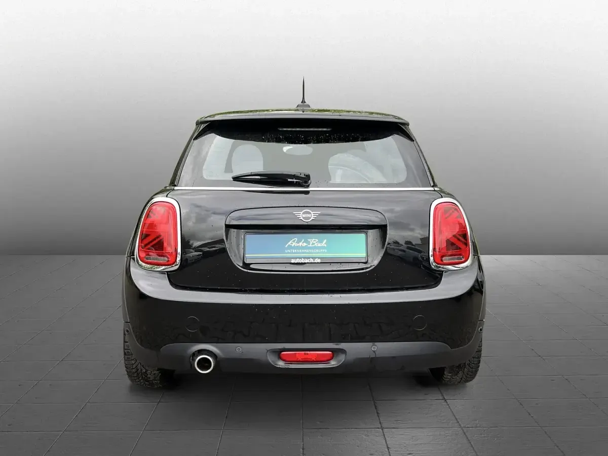 Usado Mini Cooper 136 HP (100 kW) 2019 Preto Citadino