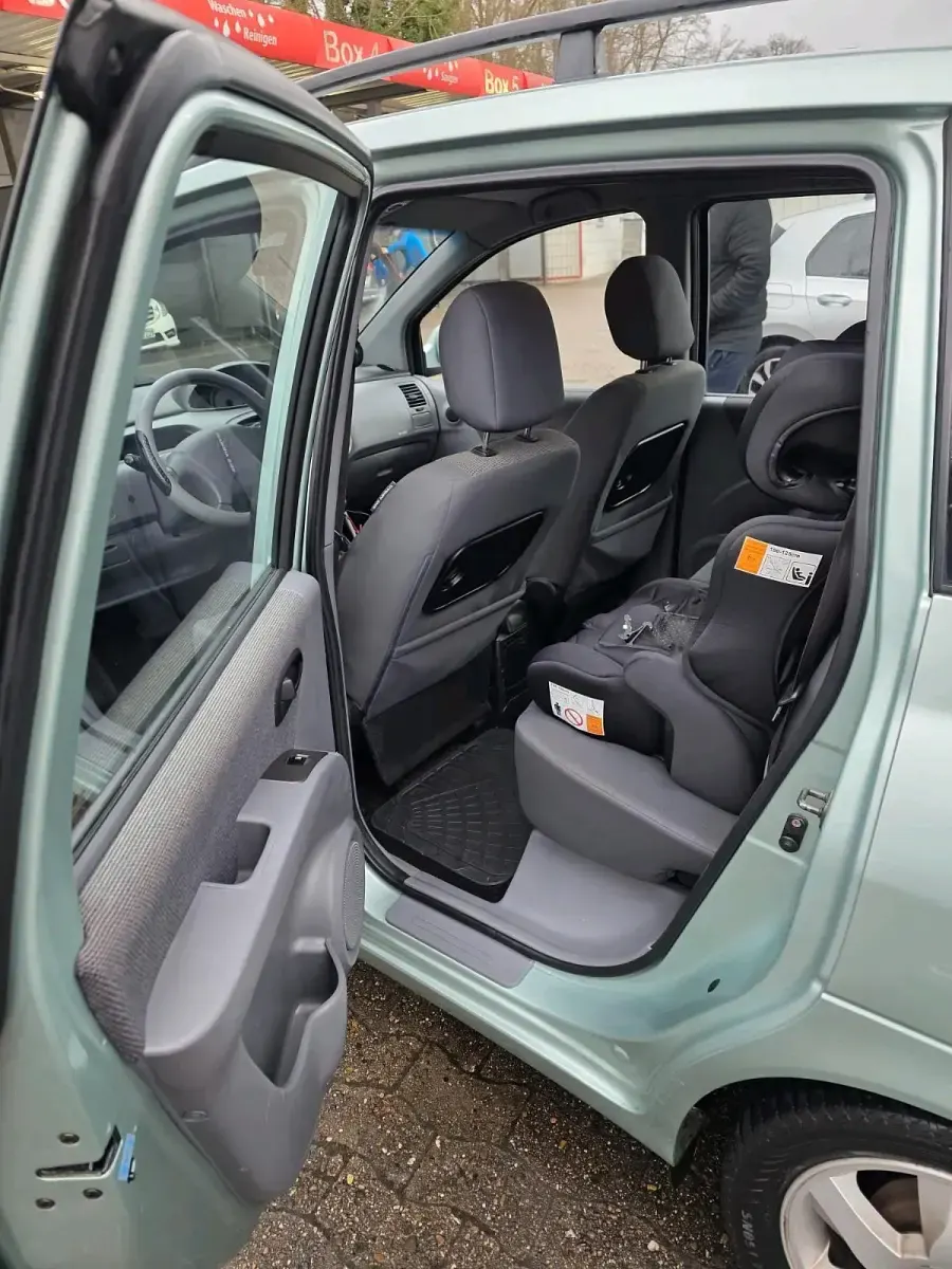 Gebraucht Hyundai Matrix 106 PS (77 kW) 2007 Grün Van / Kleinbus