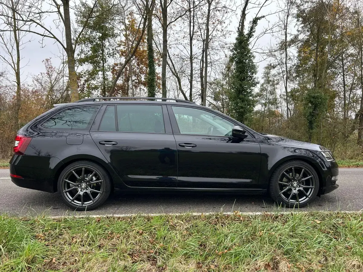 Brugt Skoda Octavia 150 HK (110 kW) 2019 Sort Stationcar