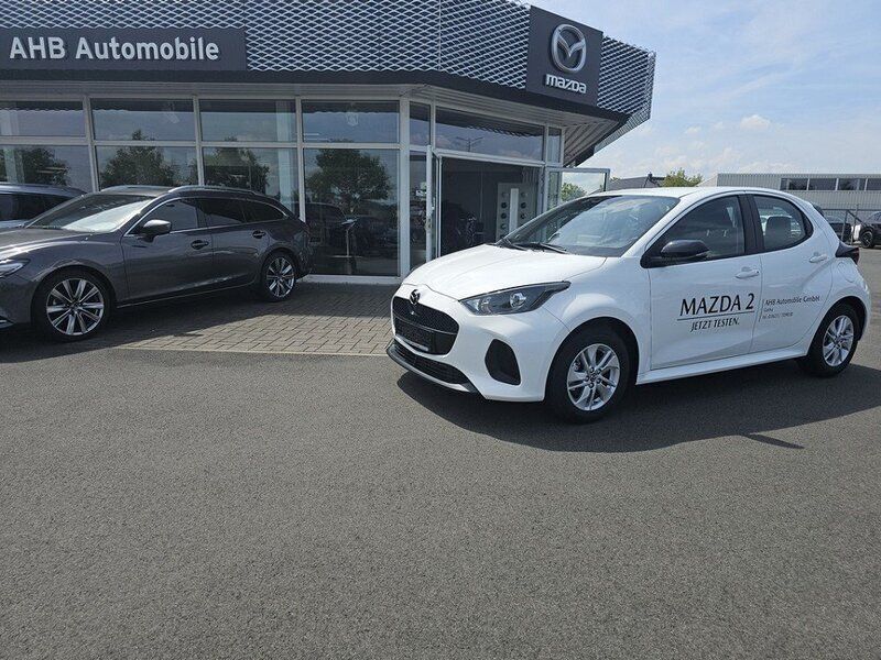 Lunar white Gebraucht 2024 Mazda 2 Center-Line | 24.490 € (Fairer Preis) - Bild 1/4