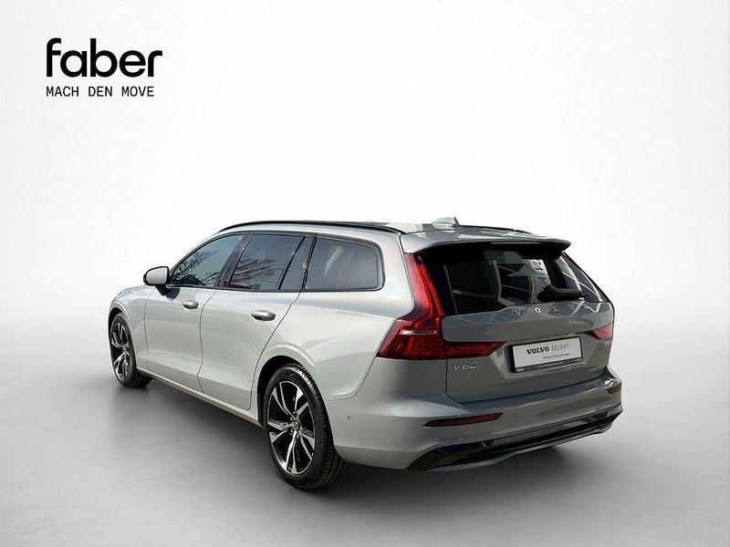 Gebraucht Volvo V60 Plus 197 PS (144 kW) 2025 Grau Kombi