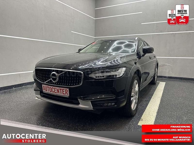 Schwarz Gebraucht 2018 Volvo V90 CC Basis Kombi | 24.490 € (Guter Preis) - Bild 1/3