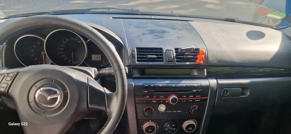 Gebraucht Mazda 3 105 PS (77 kW) 2006 Schwarz Kleinwagen