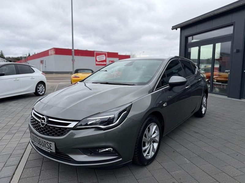 Gebraucht Opel Astra Dynamic 125 PS (91 kW) 2017 Other Limousine