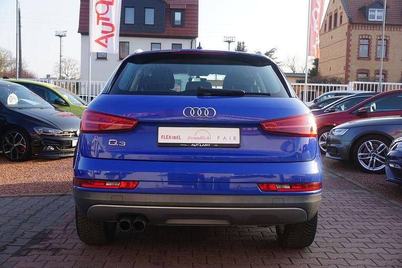 Gebraucht Audi Q3 Comfort 150 PS (110 kW) 2017 Blau uni SUV