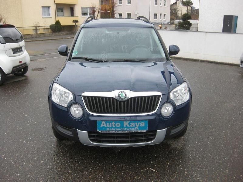 Gebraucht Skoda Yeti 105 PS (77 kW) 2010 Blau SUV