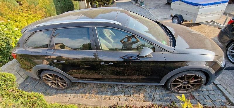 Gebraucht Seat Leon X-Perience 4Drive 184 PS (135 kW) 2017 Schwarz Kombi