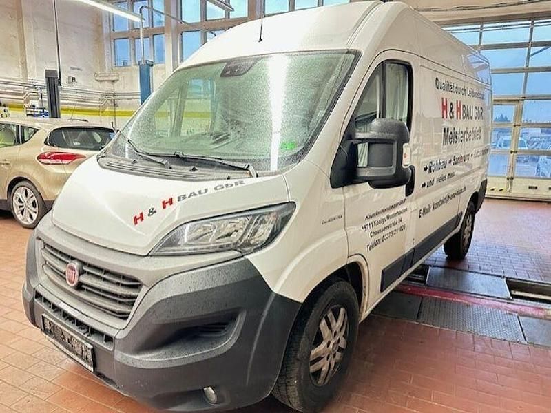 Weiß Gebraucht 2021 Fiat Ducato Van | 22.997 € (Guter Preis) - Bild 1/4