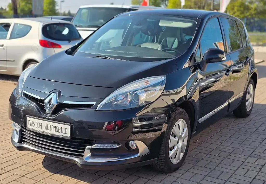 Gebraucht Renault Scénic III Bose Edition 132 PS (97 kW) 2014 Schwarz Limousine