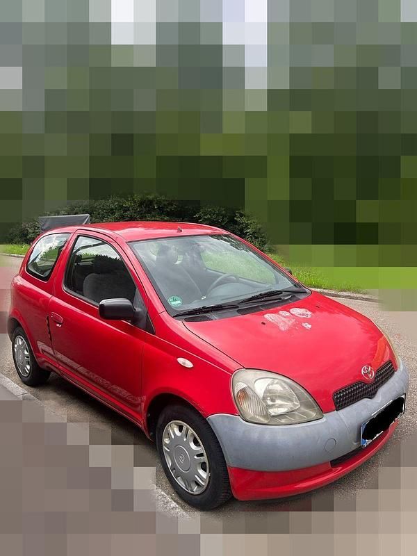 Gebraucht Toyota Yaris 68 PS (50 kW) 1999 Rot Limousine