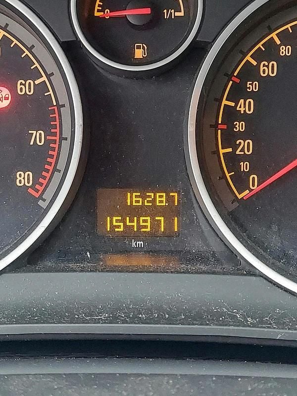 Usata Opel Astra 90 CV (66 kW) 2008 Nero Station wagon