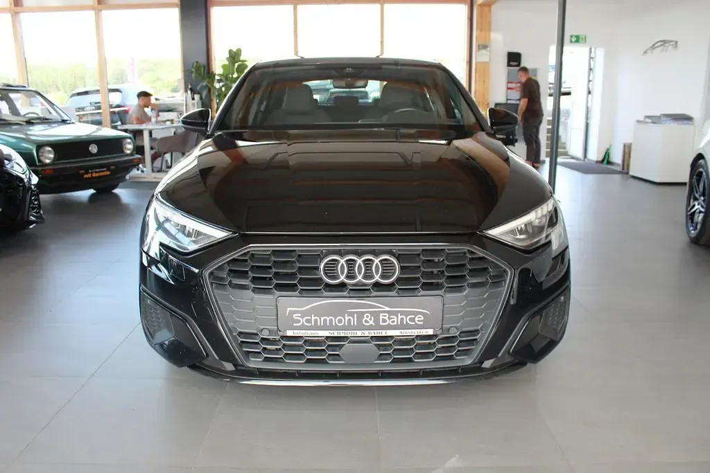 Gebraucht Audi A3 Sport 204 PS (150 kW) 2022 Schwarz Limousine