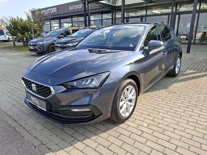 Gebraucht Seat Leon Style 116 PS (85 kW) 2025 Grau Limousine