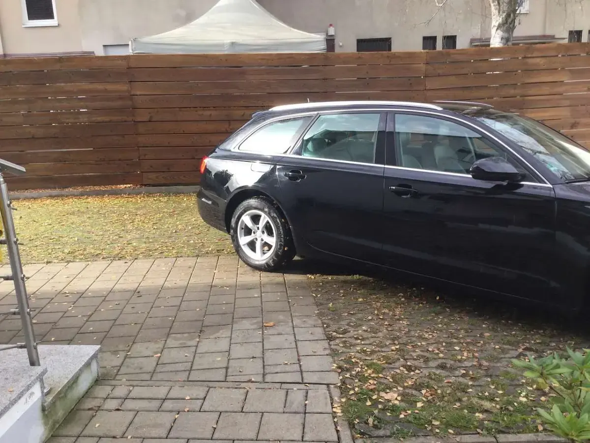 Gebraucht Audi A6 204 PS (150 kW) 2013 Schwarz Kombi