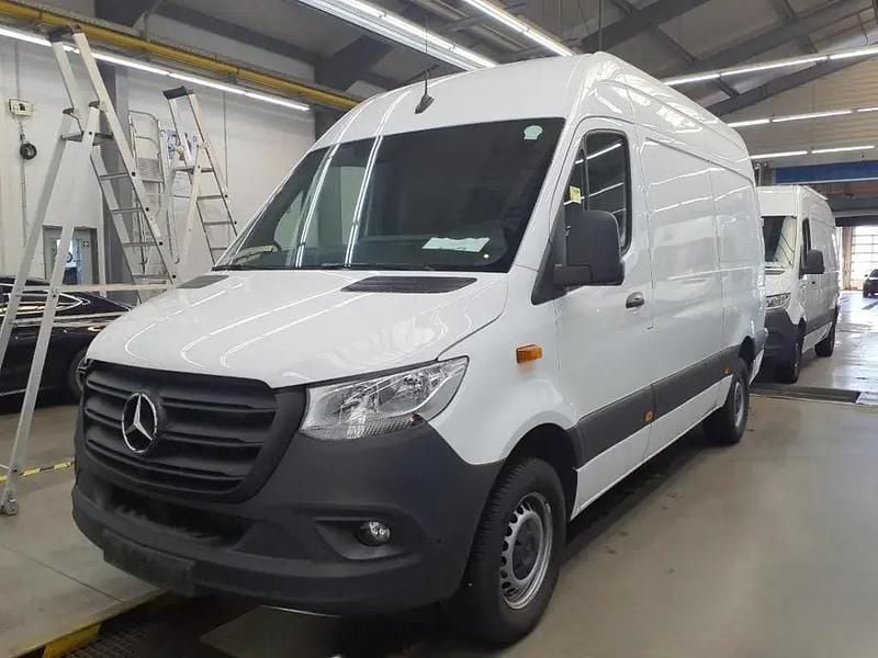 Arktikweiss Gebraucht 2023 Mercedes Sprinter Van | 37.920 € (Guter Preis) - Bild 1/4