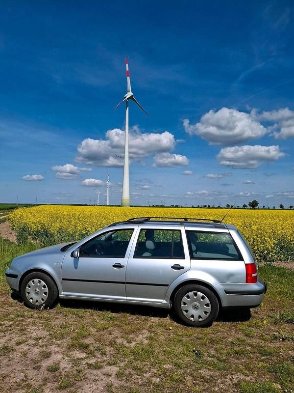 Gebraucht VW Golf IV 75 PS (55 kW) 2005 Silber Kombi