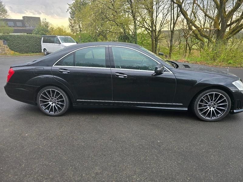 Gebraucht Mercedes S320 235 PS (172 kW) 2008 Schwarz Limousine