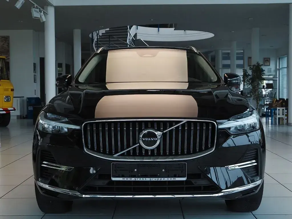 Gebraucht Volvo XC60 Core 455 PS (334 kW) 2023 Schwarz SUV