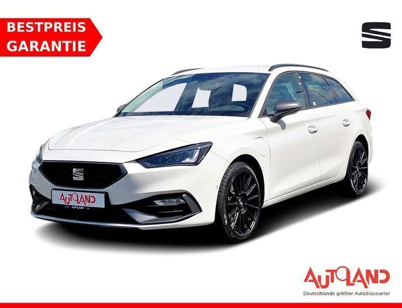 Weiß Gebraucht 2021 Seat Leon ST FR Kombi | 21.990 € (Fairer Preis) - Bild 1/4