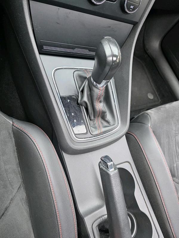 Gebraucht Seat Leon FR 180 PS (132 kW) 2013 Blau Limousine