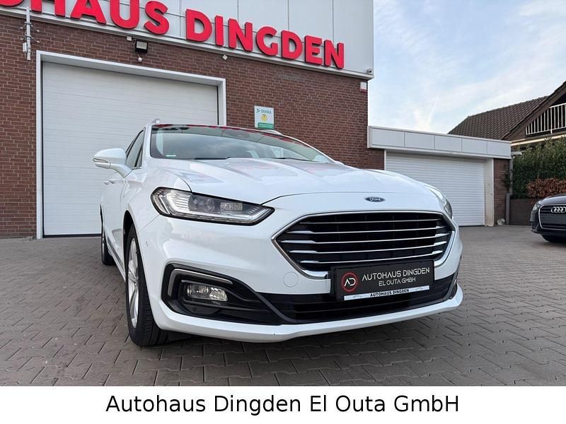 Gebraucht Ford Mondeo Titanium 150 PS (110 kW) 2019 Weiß Kombi