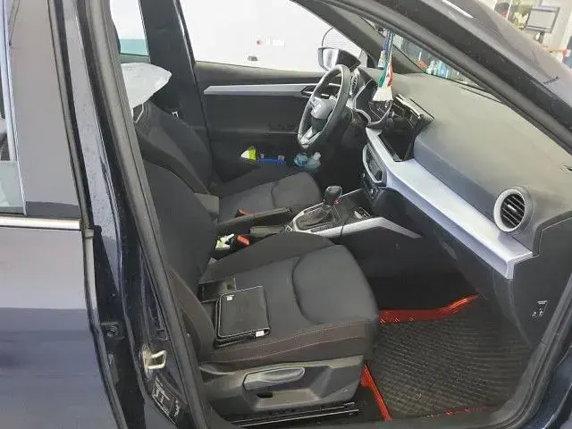 Gebraucht Seat Arona FR 110 PS (80 kW) 2022 Blau SUV