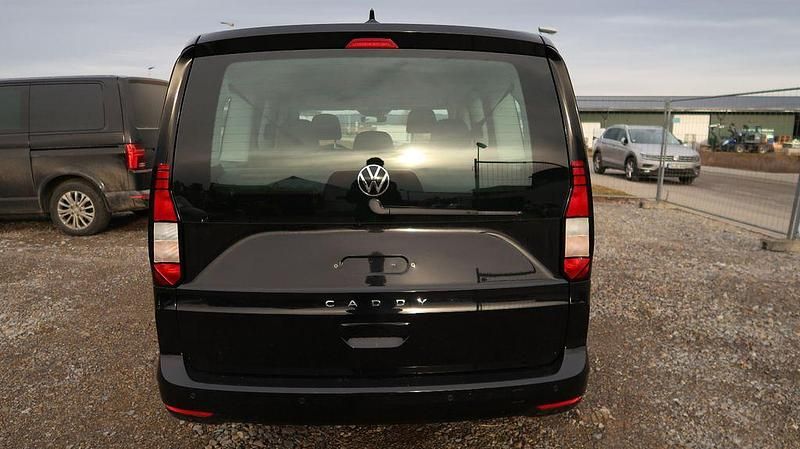 Neu VW Caddy Maxi Basis 122 PS (89 kW) 2026 Schwarz Van / Kleinbus