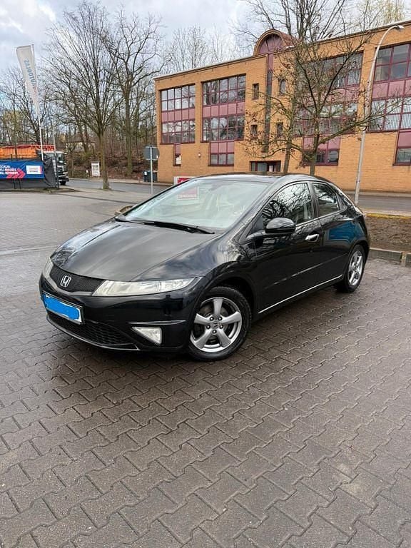 Gebraucht Honda Civic 99 PS (72 kW) 2010 Schwarz Limousine