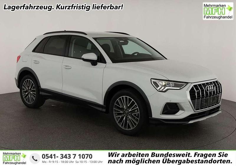 Gletscherweiß metallic Neu 2025 Audi Q3 Advanced SUV | 44.045 € (Superpreis) - Bild 1/4