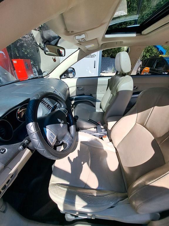 Gebraucht Mitsubishi Outlander Intense 212 PS (155 kW) 2008 Schwarz SUV