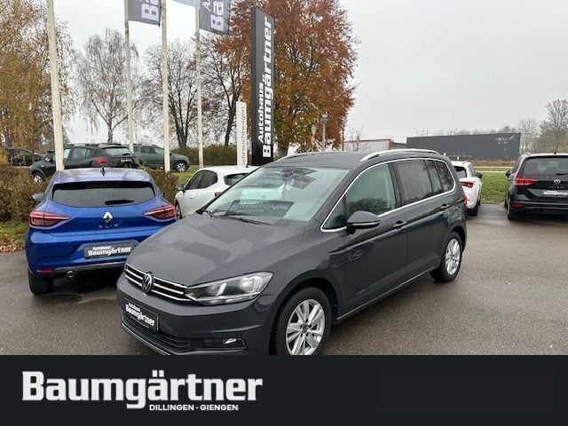 Uranograu metallic Gebraucht 2023 VW Touran Highline Van / Kleinbus | 29.880 € (Guter Preis) - Bild 1/4