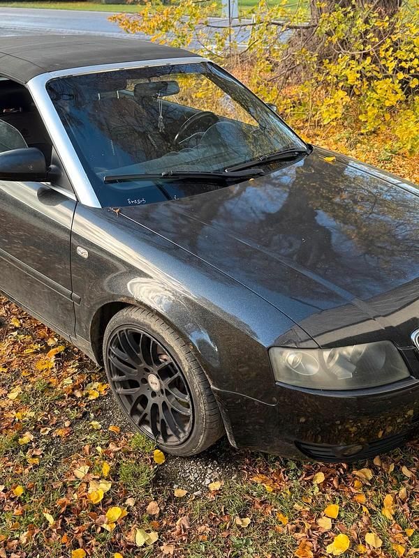 Gebraucht Audi A4 Cabriolet 163 PS (119 kW) 2004 Schwarz Cabrio