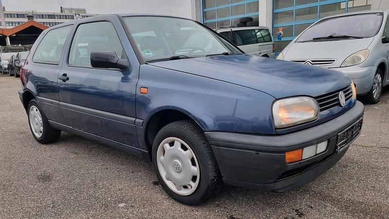 Gebraucht VW Golf III 62 PS (45 kW) 1997 Blau Kleinwagen