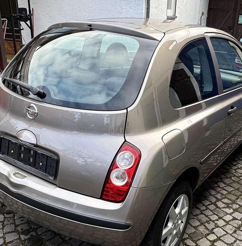 Gebraucht Nissan Micra 65 PS (47 kW) 2006 Braun Kleinwagen