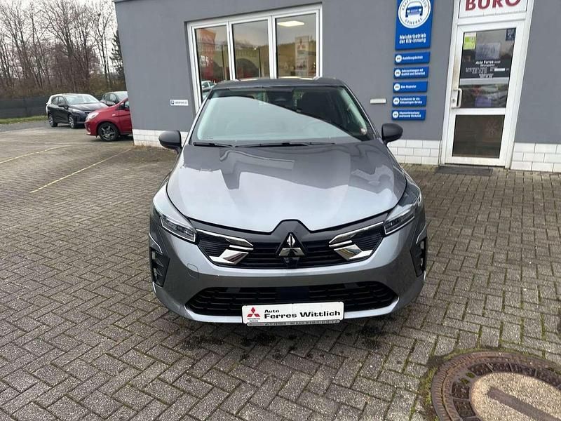 Gebraucht Mitsubishi Colt Basis 67 PS (49 kW) 2024 Grau Kleinwagen