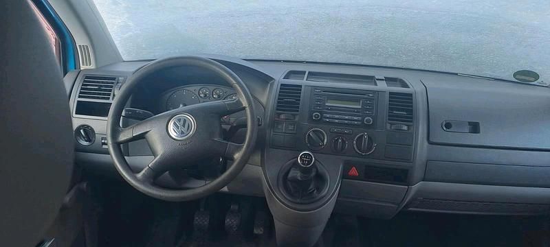 Gebraucht VW Transporter 105 PS (77 kW) 2007 Blau Van