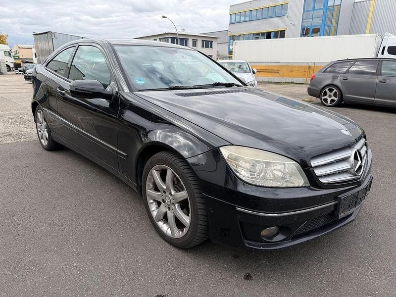 Gebraucht Mercedes CLC220 150 PS (110 kW) 2009 Schwarz Kleinwagen