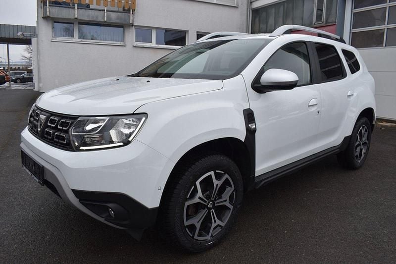 Weiß Gebraucht 2021 Dacia Duster Comfort SUV | 13.500 € (Fairer Preis) - Bild 1/4