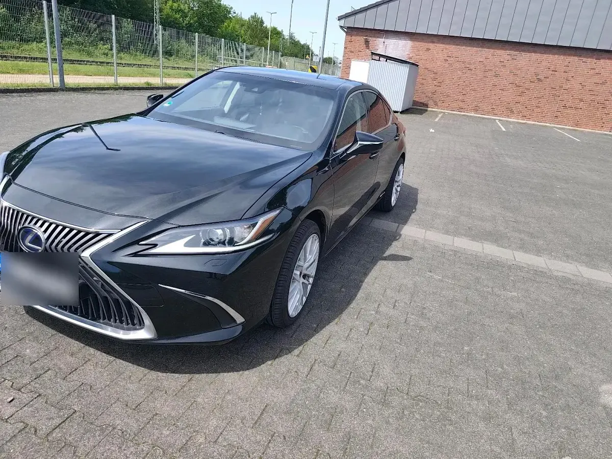 Gebraucht Lexus ES300H 2020 Schwarz Limousine
