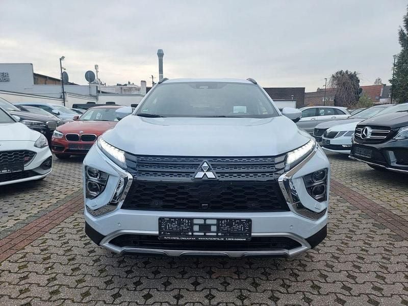 Gebraucht Mitsubishi Eclipse Cross Plus 98 PS (72 kW) 2022 Weiß SUV